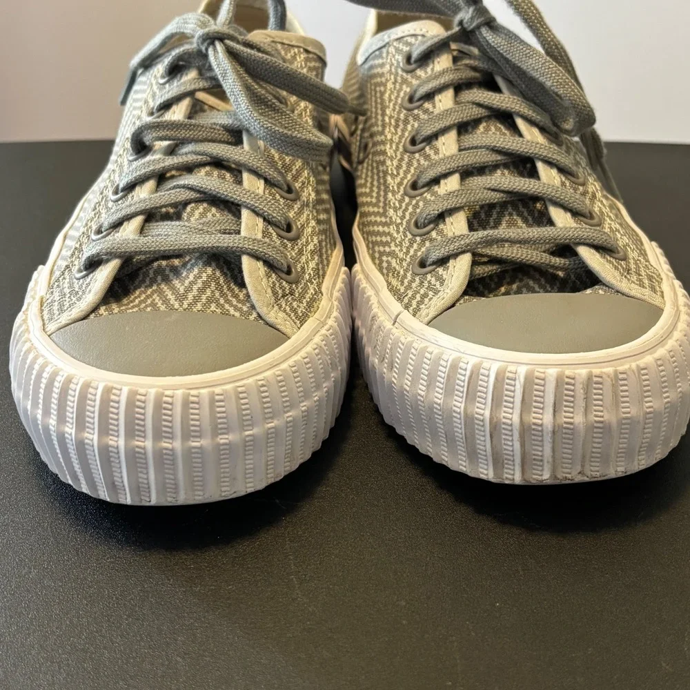 PF Flyers Center Lo Size 10.5 Womens Grey Herringbone Canvas Sneakers